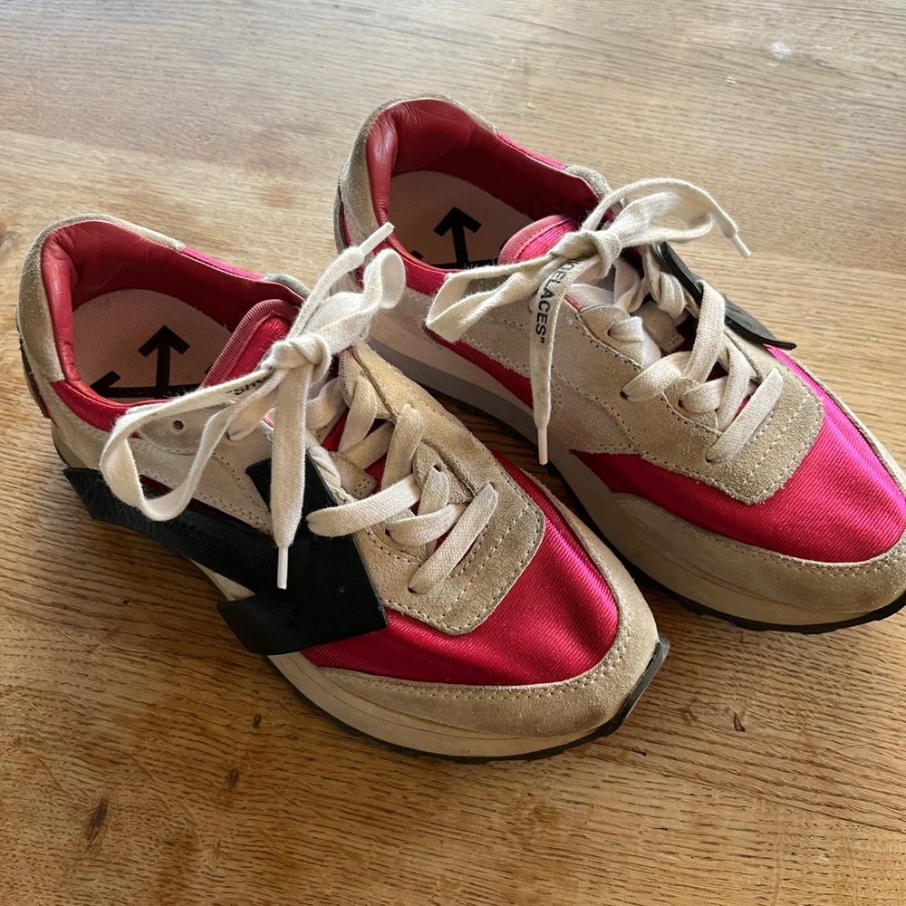 Stylish pink and grey Off - White Sneakers